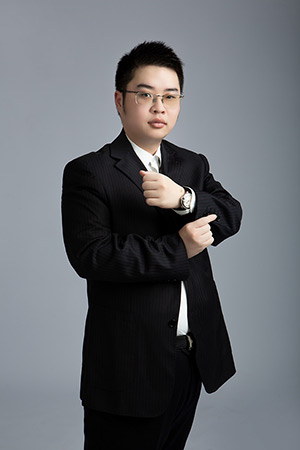 吳偉